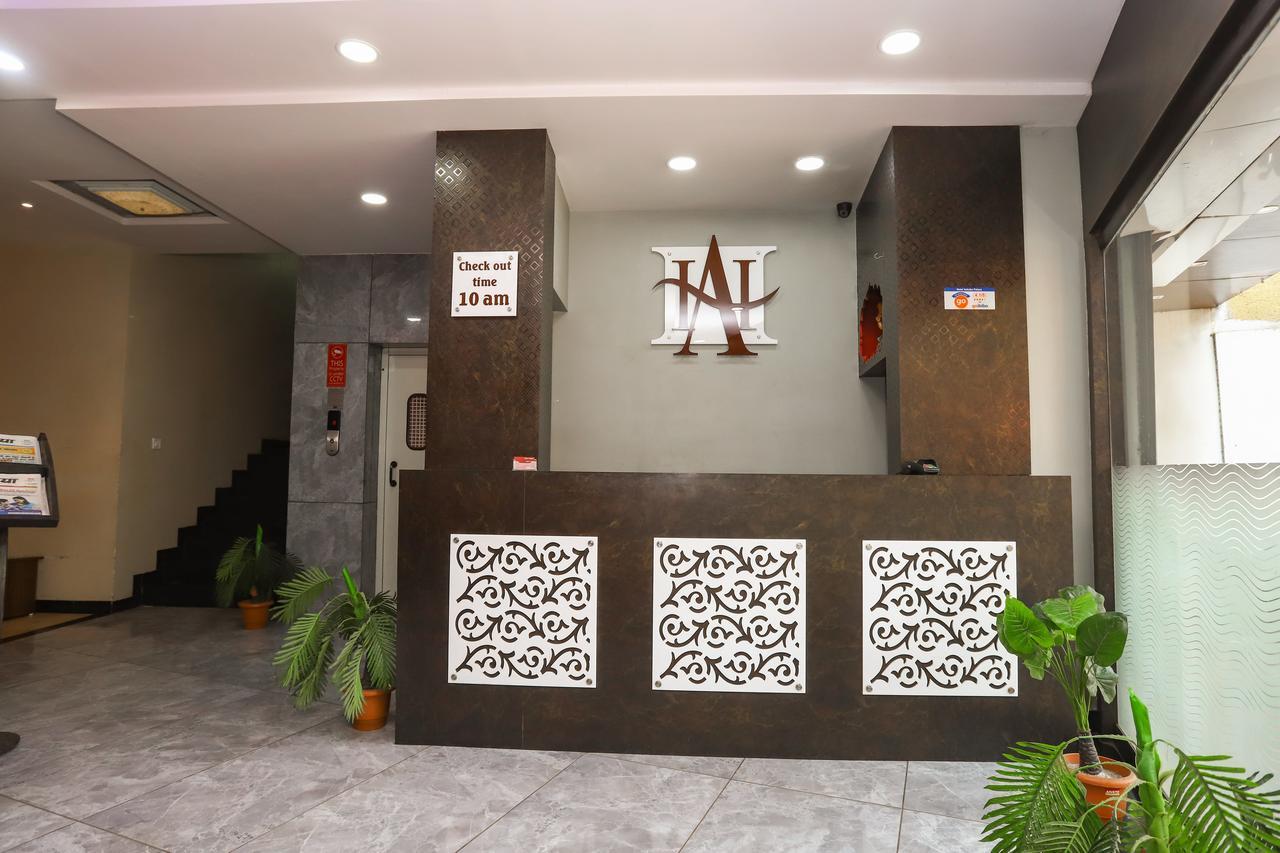 Hotel Ashoka Palace Ujjain Bagian luar foto