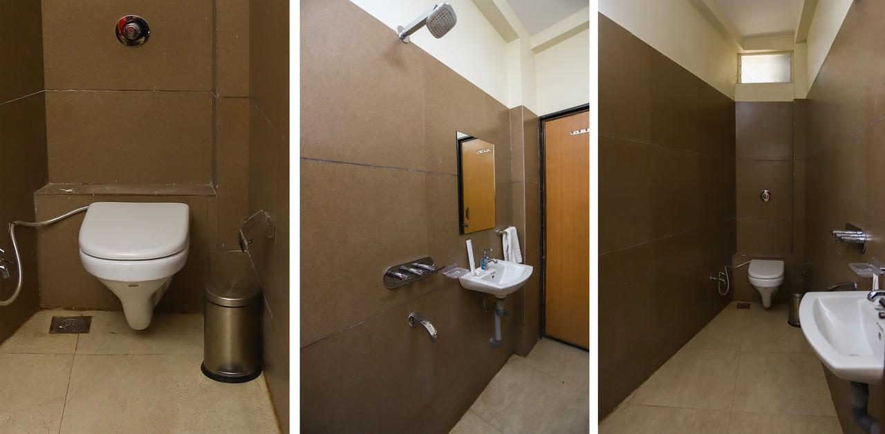 Hotel Ashoka Palace Ujjain Bagian luar foto